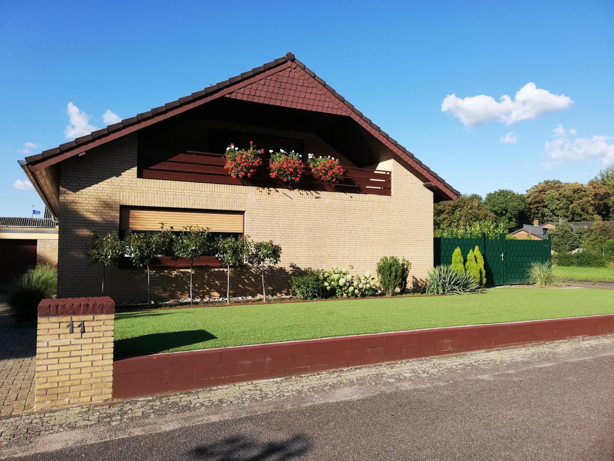 Ferienwohnung / Monteurswohnung In Ruhiger Waldlage Borghees Ngoại thất bức ảnh